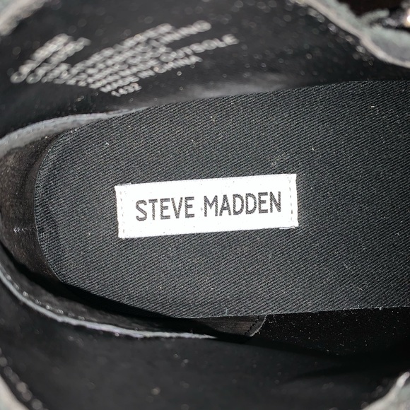Like new Steve Madden “Caliber” sneakers in Black Suede- SZ 10 - Picture 2 of 6